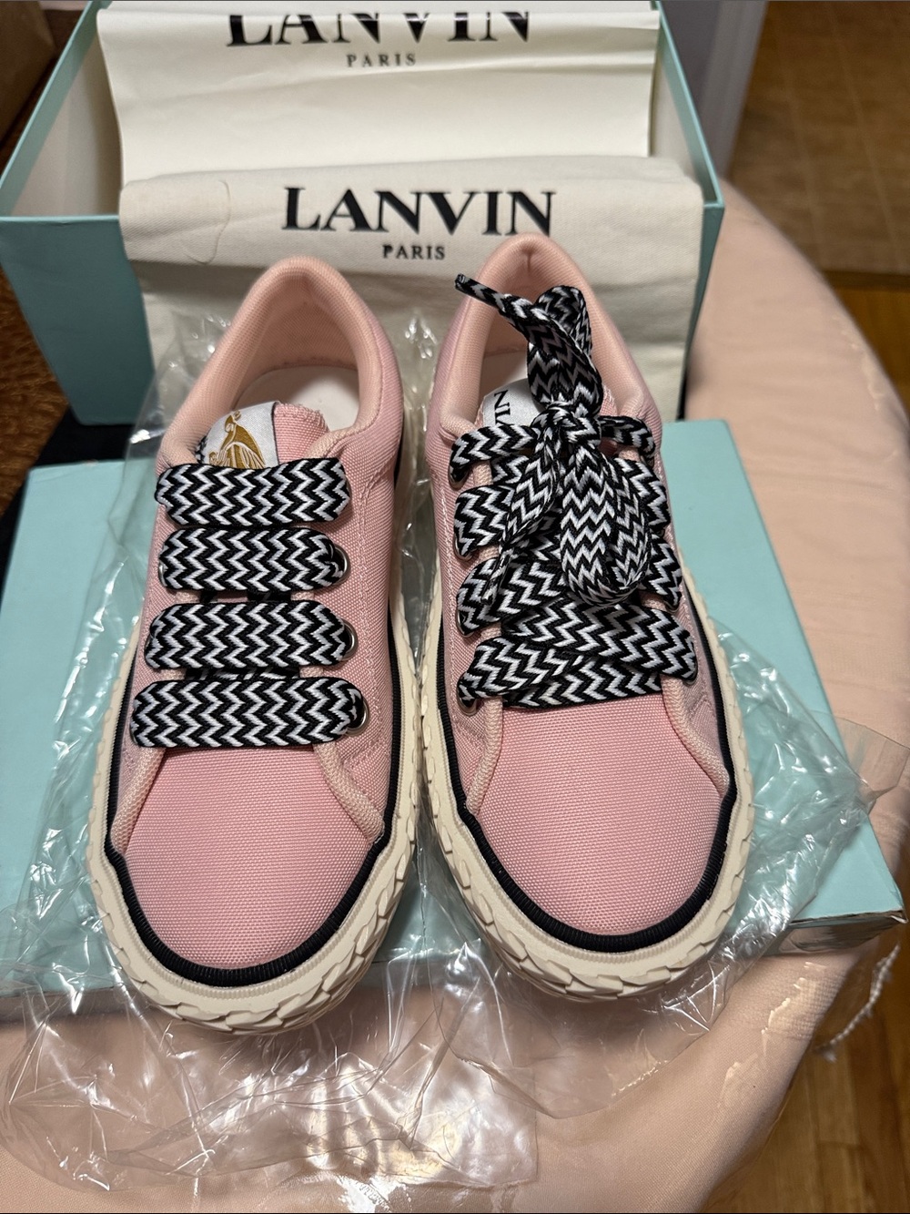 Authentic Lanvin Pink and Black Low-Top Women's Sneakers.Brand New